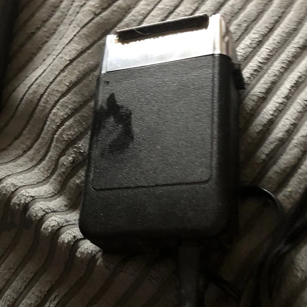 Black Electric Shaver / Trimmer
